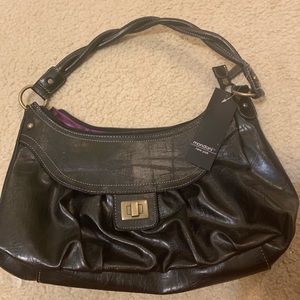 NWT Mondani New York Black Purse